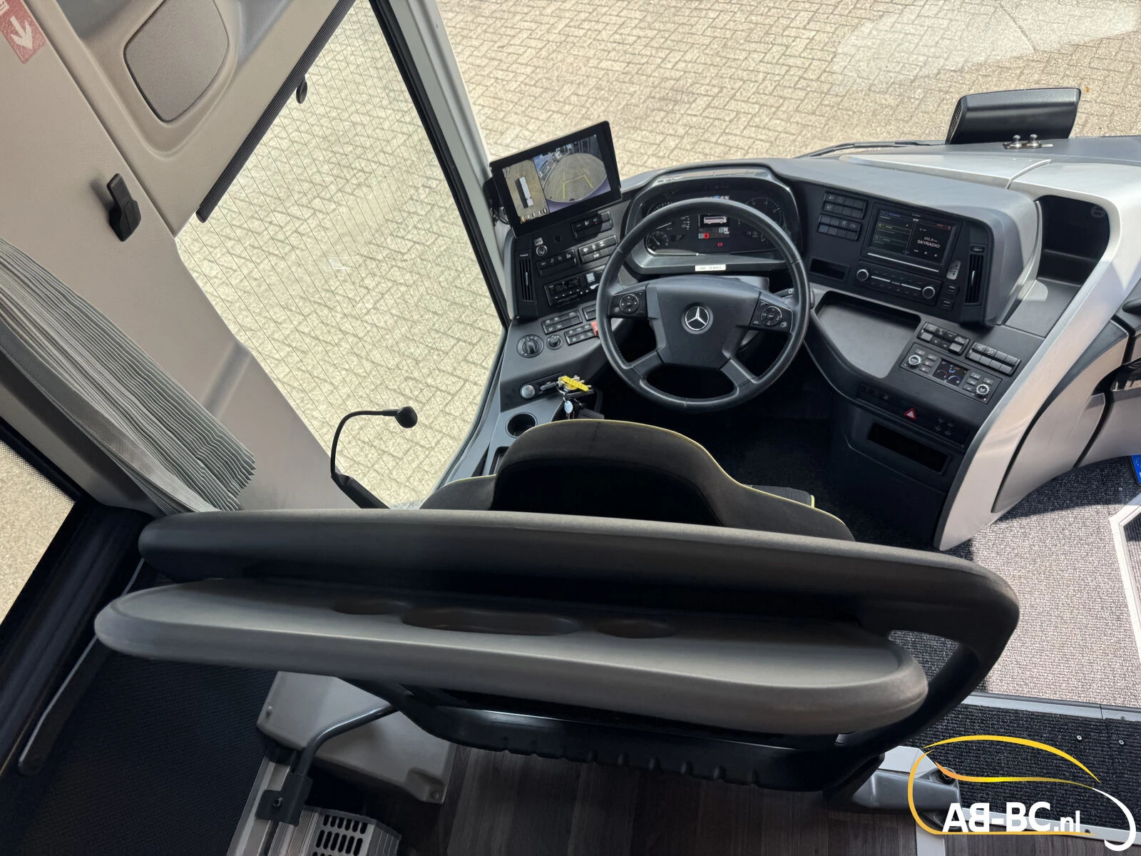 Mercedes-Benz Tourismo RHD 2023 afbeelding 87