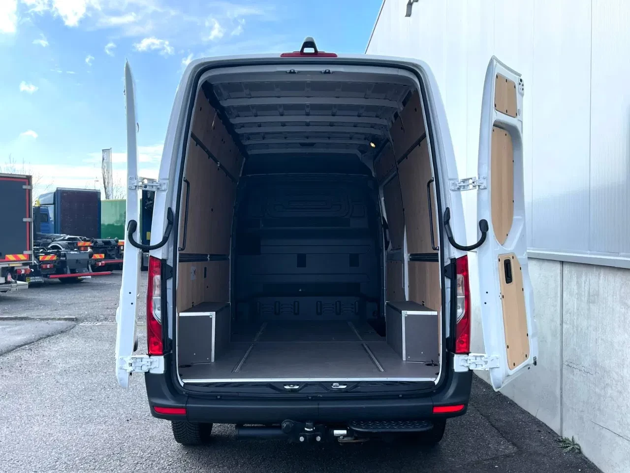 Mercedes-Benz Sprinter 2024 - 317 *AHK2,0*zetelverwarming*achteruitrijcamera*spiegels verwarmd & elektrisch afbeelding 10