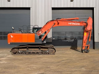 Hitachi ZX210 LC - 6 - CE certified 2016 - N/A bild 6