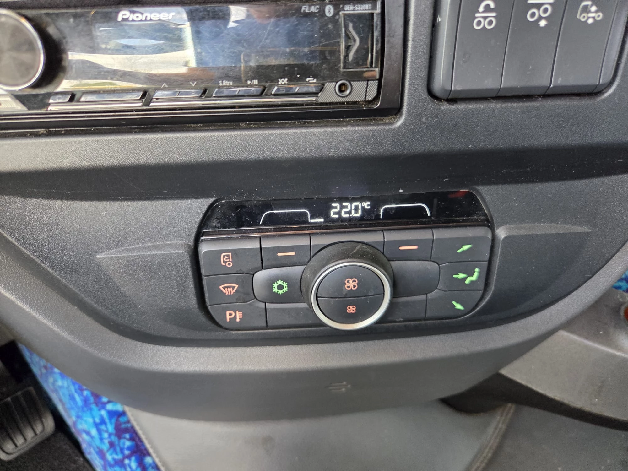 DAF XF 450 2018 - 6X2 NL TRUCK APK 10-2026 image 11