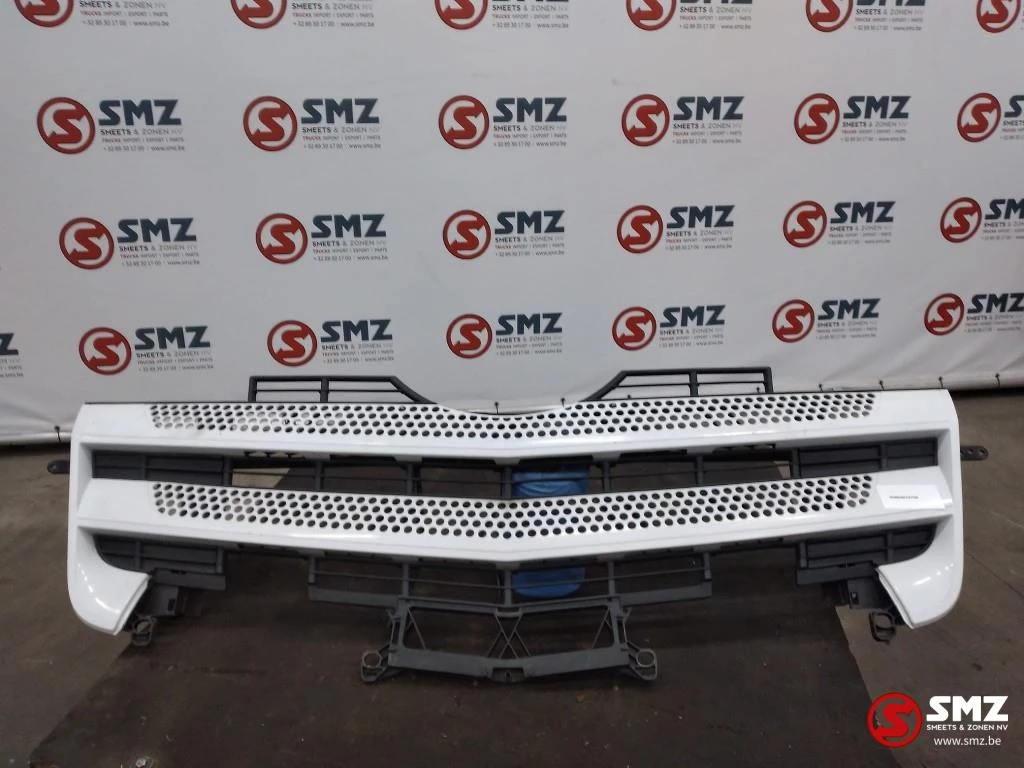 Mercedes-Benz Actros 2014 - Occ radiatorgrille Mercedes MP4 A9618850253 imagen 1