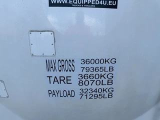 CIMC tankcontainers N/A 2017 - 20FT ISO / 25.010L / L4BN / 22K2 / T11 / steam heating / bottom discharge / 2.5Y-TEST/CSC: 07/2027 imagem 13