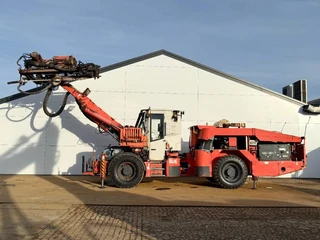 Sandvik 2014 - DS511-C Roof Bolter 4x4 - Surface Drill Rig изображение 2 миниатюра