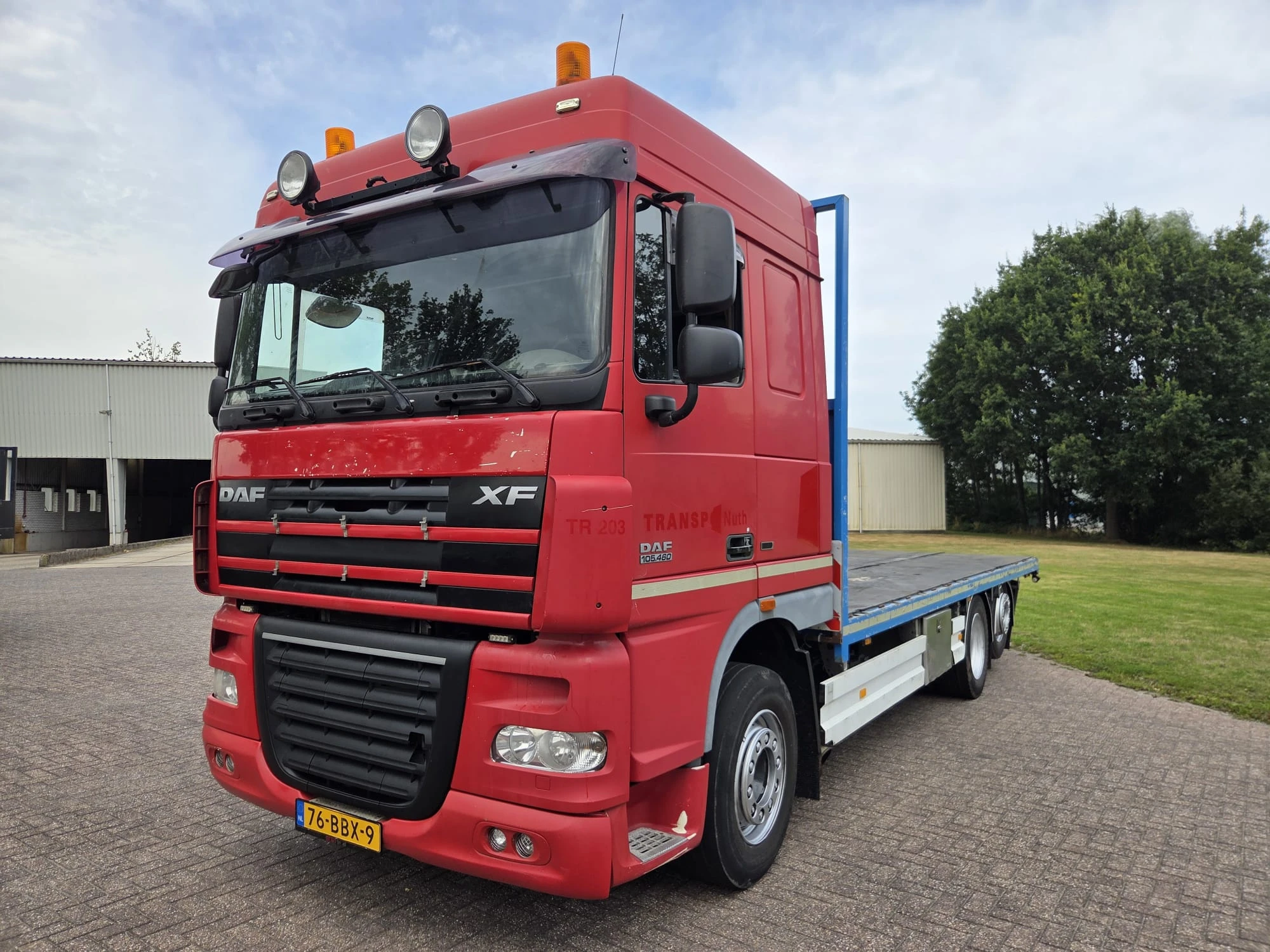 DAF XF 460 2013 - 105 Space Cab Euro 5 6X2 afbeelding 1
