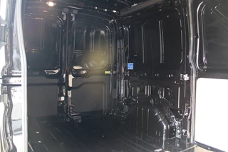 Ford Transit 2024 - 350 2.0 TDCI L2H2 Limited 165pk - 2x Schuifdeur - Navi - 360 Camera - Adaptive Cruise - Xenon - Blind Spot - Rijklaar immagine 6