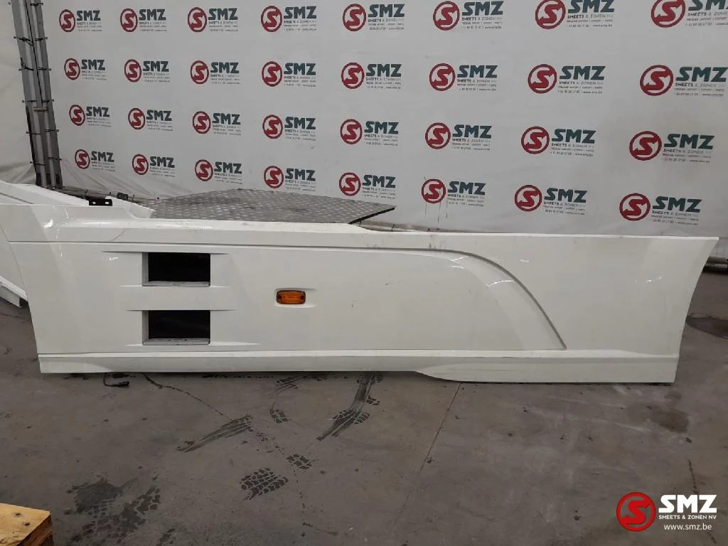 DAF 2018 - Occ set side skirts L/R DAF zdjęcie 3