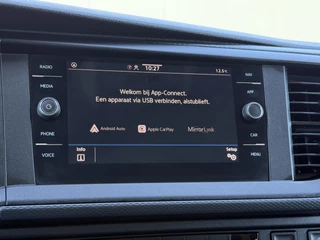 Volkswagen Transporter 2020 - 2.0 TDI / L2H1 / 6-PERS DUBBELE CABINE / ZEER NETJES / ACHTERKLEP / INRICHTING / CRUISE imagen 17