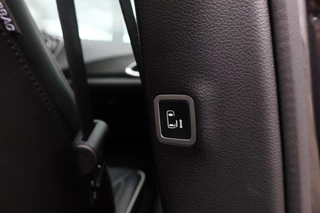 Chrysler Pacifica 2023 - 3.6i V6 Hybrid LIMITED S PHEV 7 - Persoons / Plug In Hybrid afbeelding 30