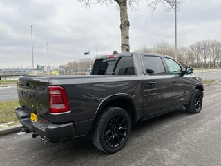 Dodge Ram 1500 2020 - 5.7 V8 4x4 Crew Cab Laramie Sport package image 8