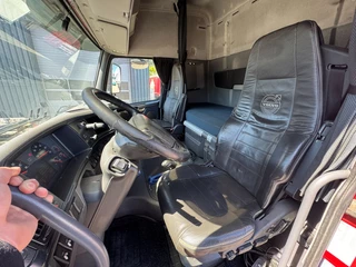 Volvo FH 2013 - 460 EEV 6x2*4 Side Tipper with Loglift Crane immagine 18