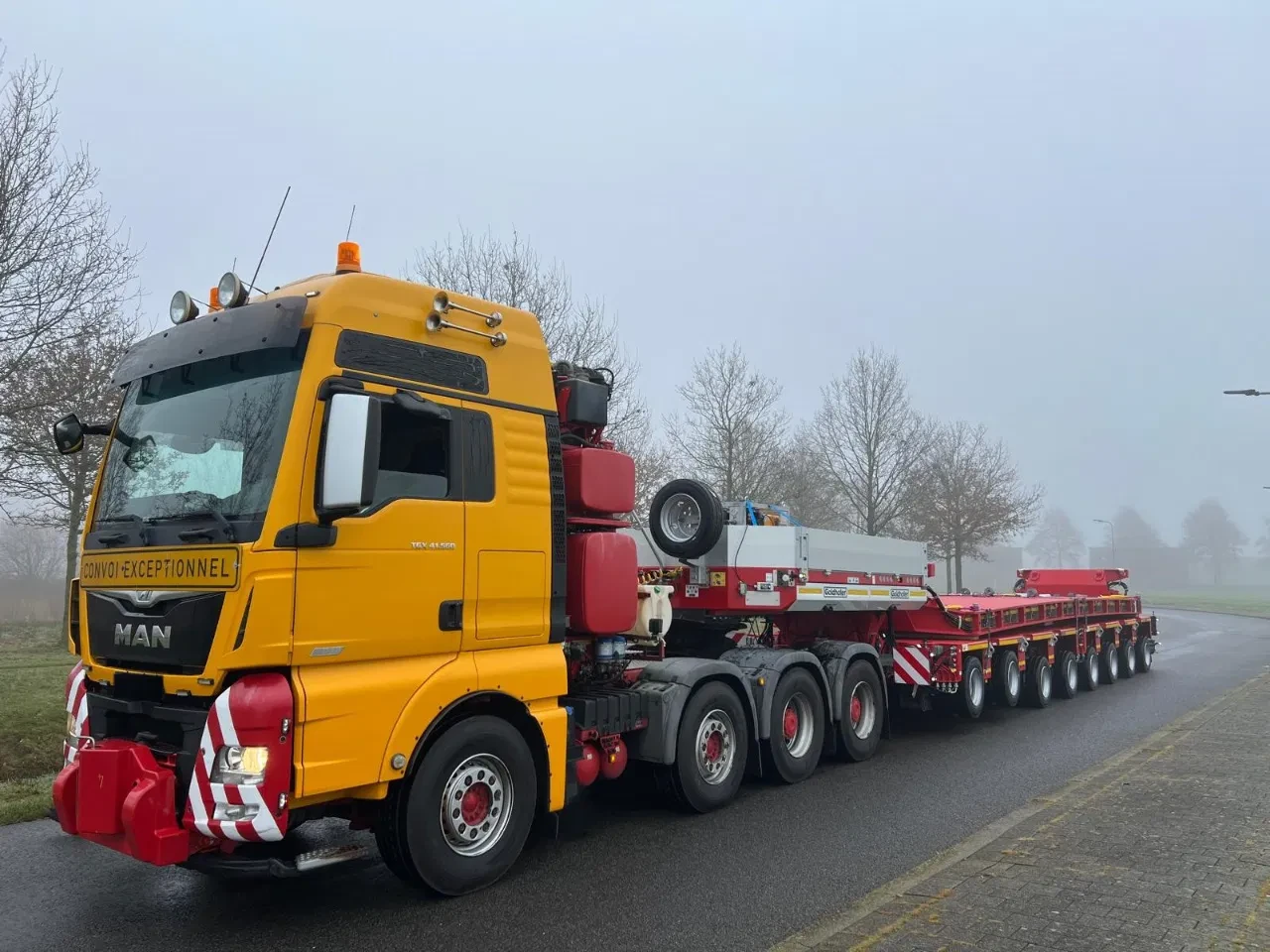 Goldhofer 2026 - TPH/SL 25 Axle lines with accessories obrázek 1