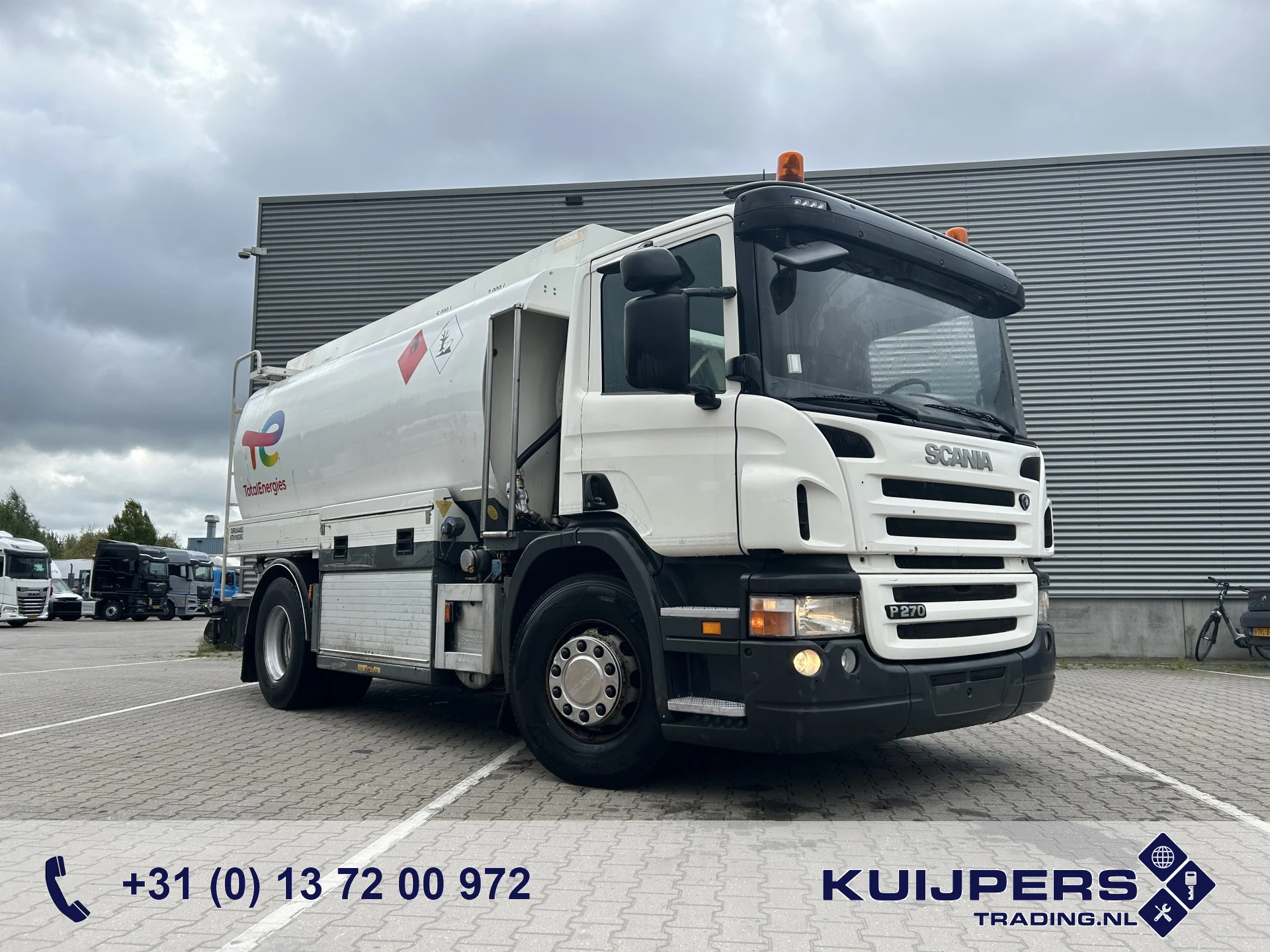 Scania P 2009 - P270 Euro 4 / Fuel Tank 15300 Liter / 4 Compartments afbeelding 1