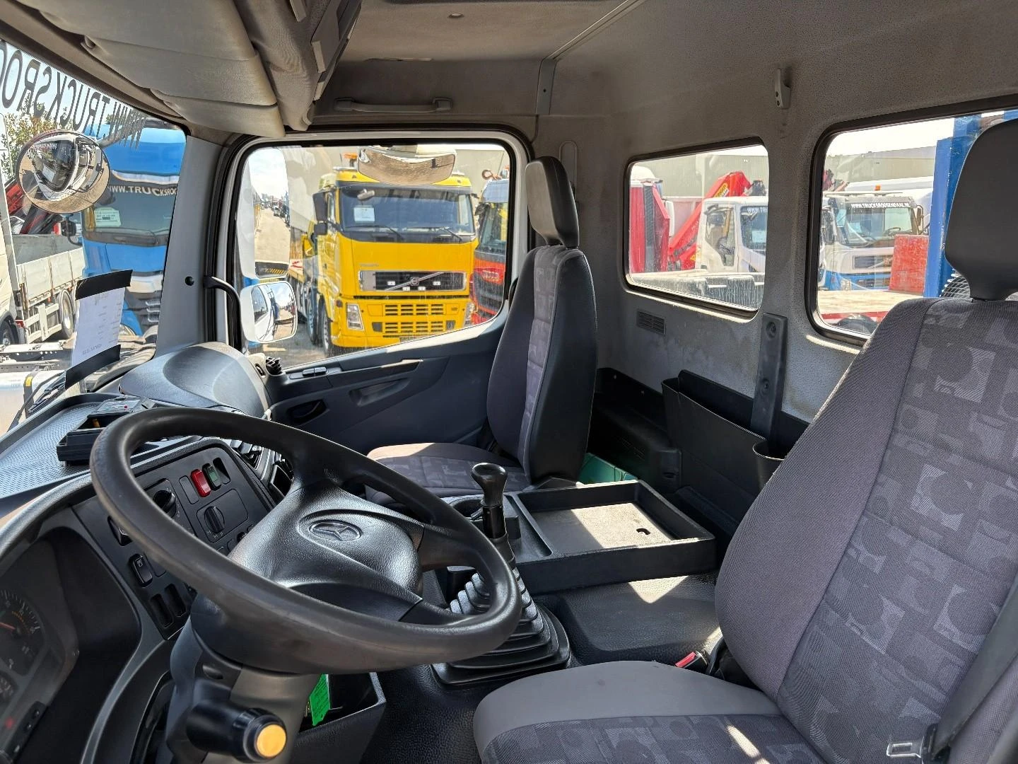 Mercedes-Benz Axor 2008 zdjęcie 25