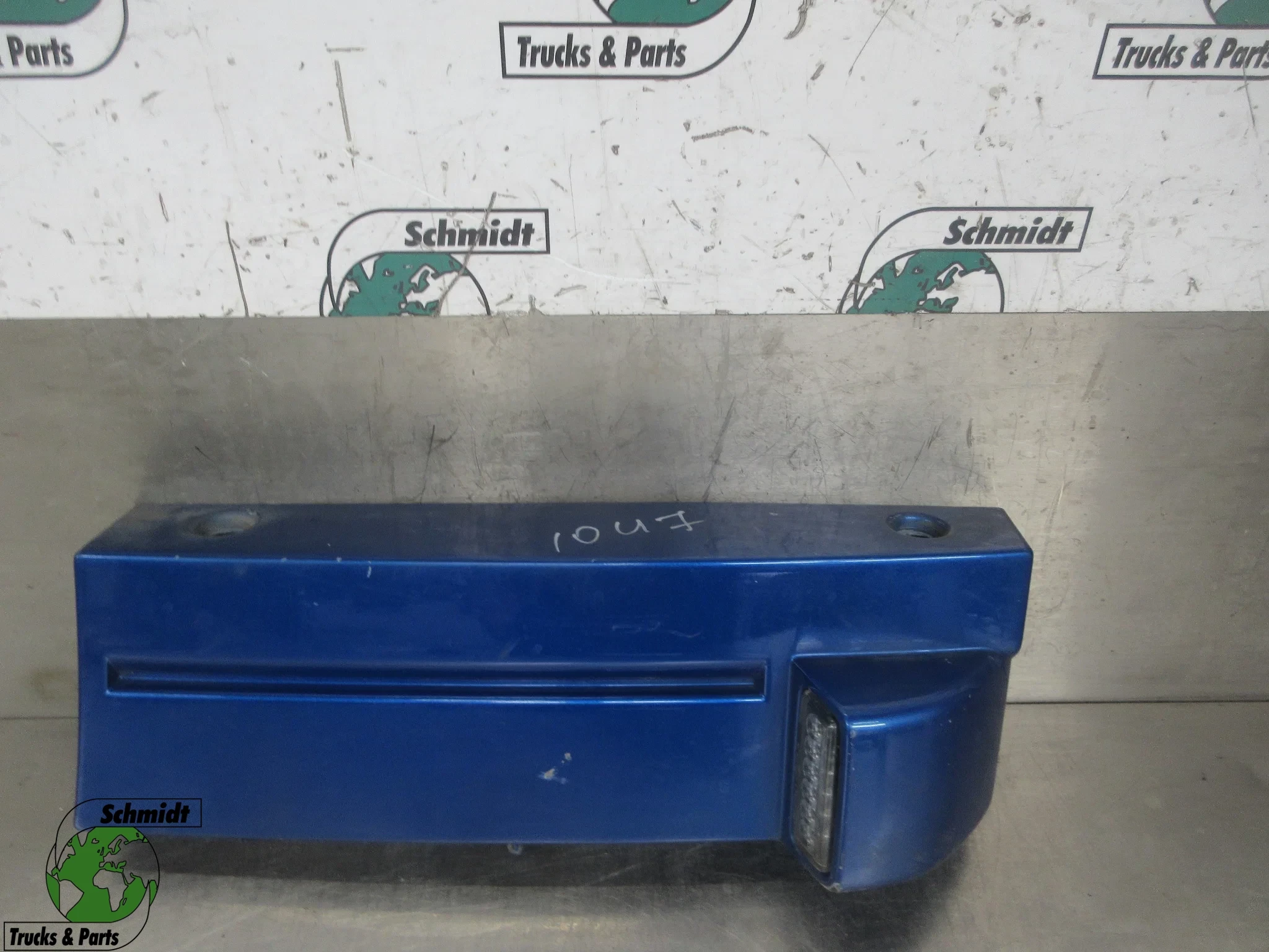 Scania - R520 1946923 MIDDENSTAPBEKLEDING LINKS EURO 6 obrázek 1