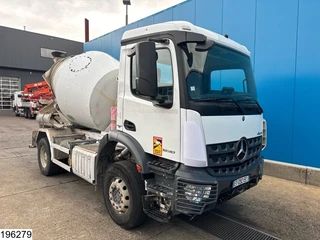 Mercedes-Benz 2018 - Arocs 1830 EURO 6, Liebherr 5m3, Steel, Hub reduction afbeelding 3 miniatuur
