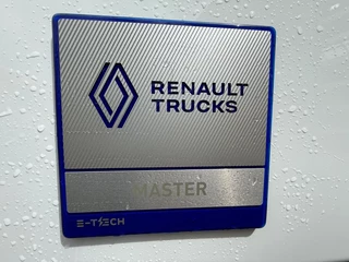 Renault Master 2026 - Red Edition E-Tech L3H2 VOORRAAD/ 270gr. DEUREN/ BETIMMERING obrazek 36