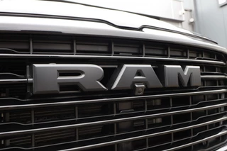 Dodge Ram 1500 2024 - 3.0 SST LARAMIE SPORT NIGHT / Laadbakdeksel + Trekhaak imagen 26