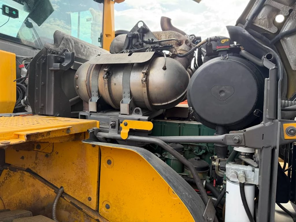 Volvo 2014 - L120H immagine 10