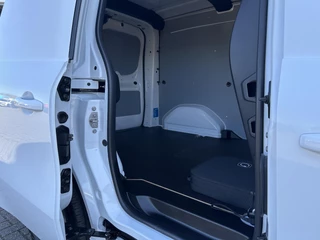 Mercedes-Benz eCitan 2025 - 112 Select L1 51kWh Snelladen Veel Opties Trekhaak obrazek 33