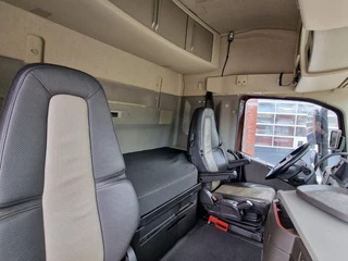 Volvo FH 2018 - 13.500 Globetrotter 6x2*4 - BDF - 4.90 WB - Full air - image 26