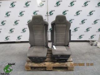 Iveco - 5801416515 // 5801419691 HI WAY EURO 6 RECHT EN LINKS na prodej