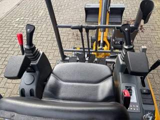 XCMG N/A 2026 - XE18E Rups Graafmachine Snelwissel 3 Bakken NIEUW 5X OP VOORRAAD image 18