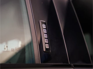 Ford F-150 2025 - Lightning Lariat Standard Range immagine 58