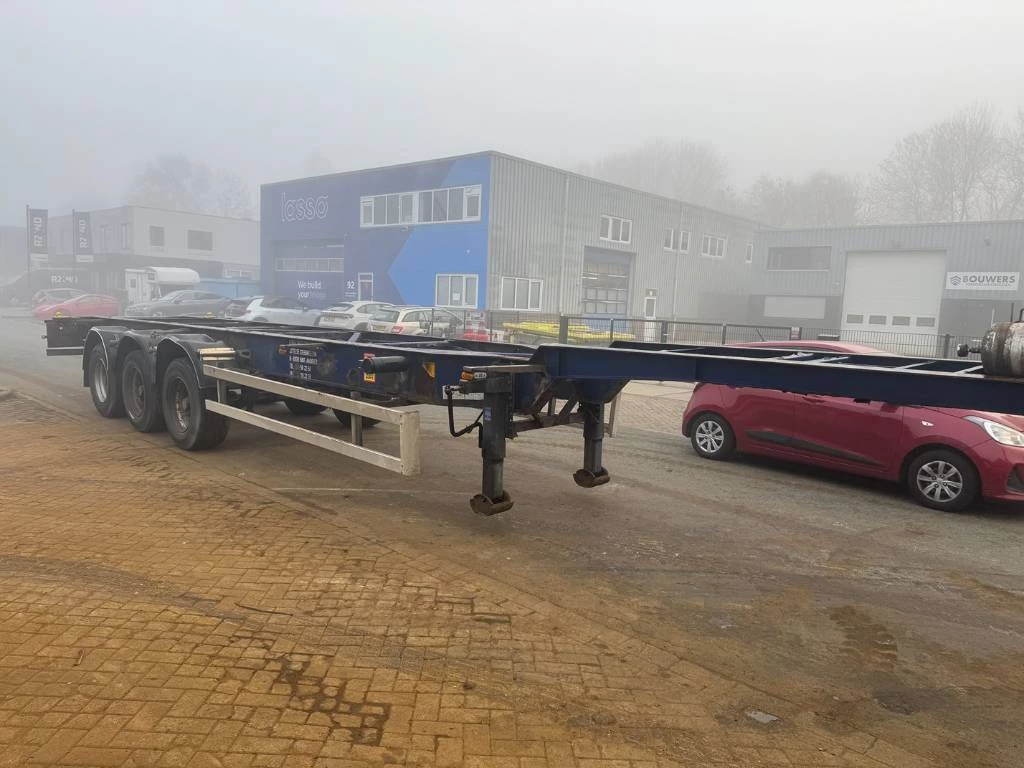 LAG - 0-3-39 LT2 container chassis imagen 5