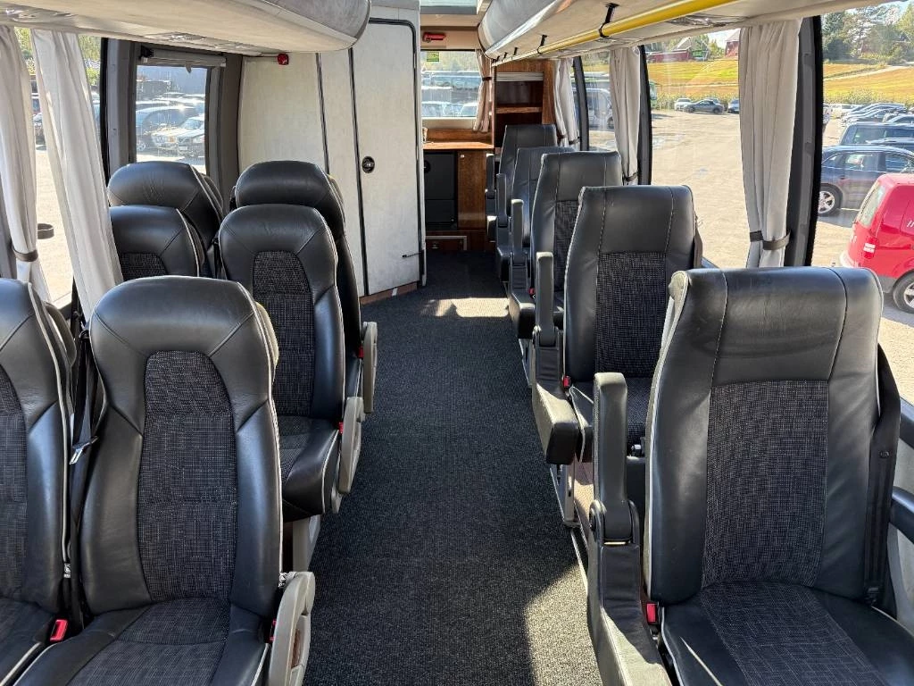 Volvo 2017 - B11R 9700HD. VIP! 2+1 seats! obrázek 15
