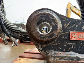 OilQuick N/A 2010 - OQ80 - M318D / M320F / M322D / 320D / 320E / 323D image 14