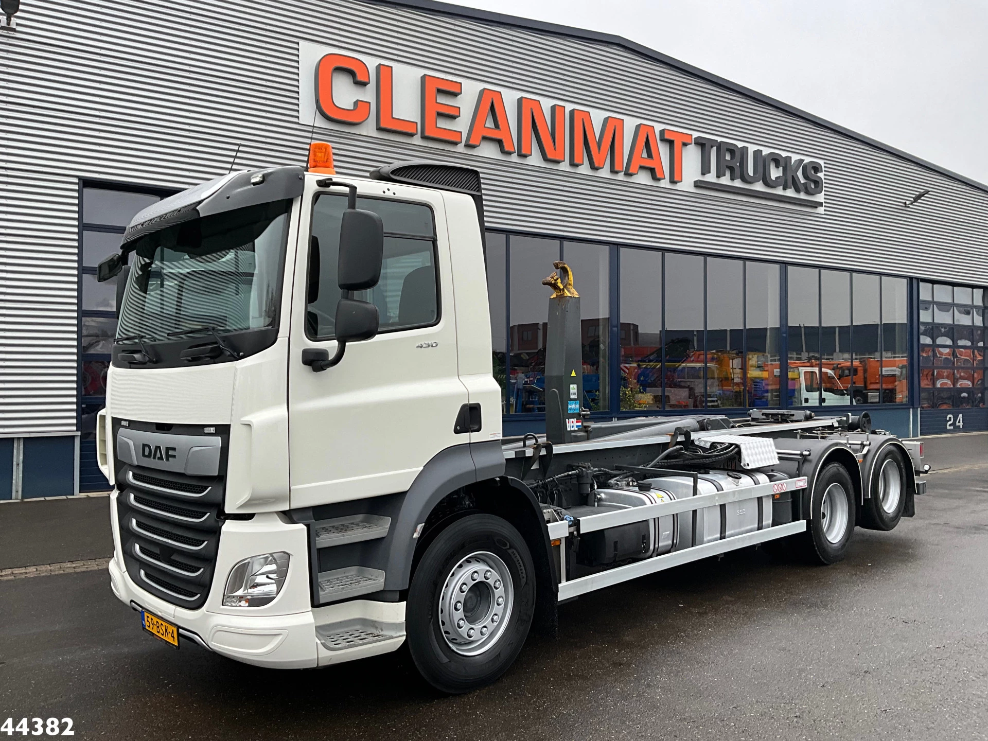DAF FAS CF 430 Euro 6 VDL 25 Ton haakarmsysteem 2022 Bild 2