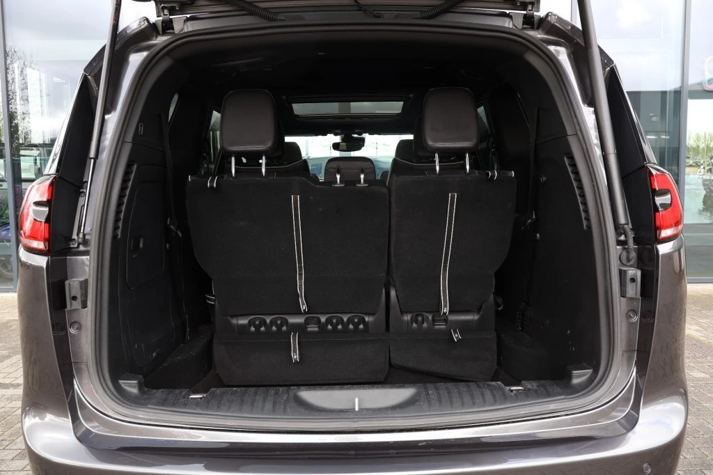 Chrysler Voyager 2023 - 3.6i V6 Hybrid LIMITED S PHEV 7 - Persoons / Plug In Hybrid afbeelding 23