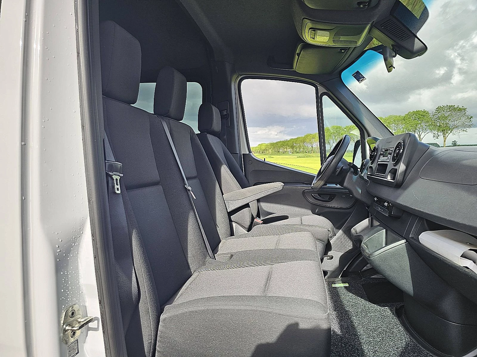 Mercedes-Benz Sprinter 2021 - 319 obrázek 7