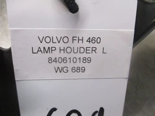Volvo FH - 840610189 LAMP HOUDER LINKS zdjęcie 2 miniatura