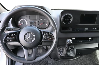 Mercedes-Benz Sprinter 2021 - 314 CDI L2H2 RWD obrazek 14