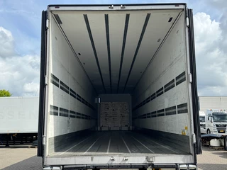 Schmitz Cargobull N/A 2016 - Iso Kasten Trailer / OV-Laadklep / 2x Lift-as / APK 04-2027 obrazek 3