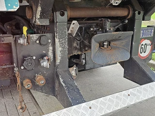 MAN TGX 2019 - 18.500 bild 16