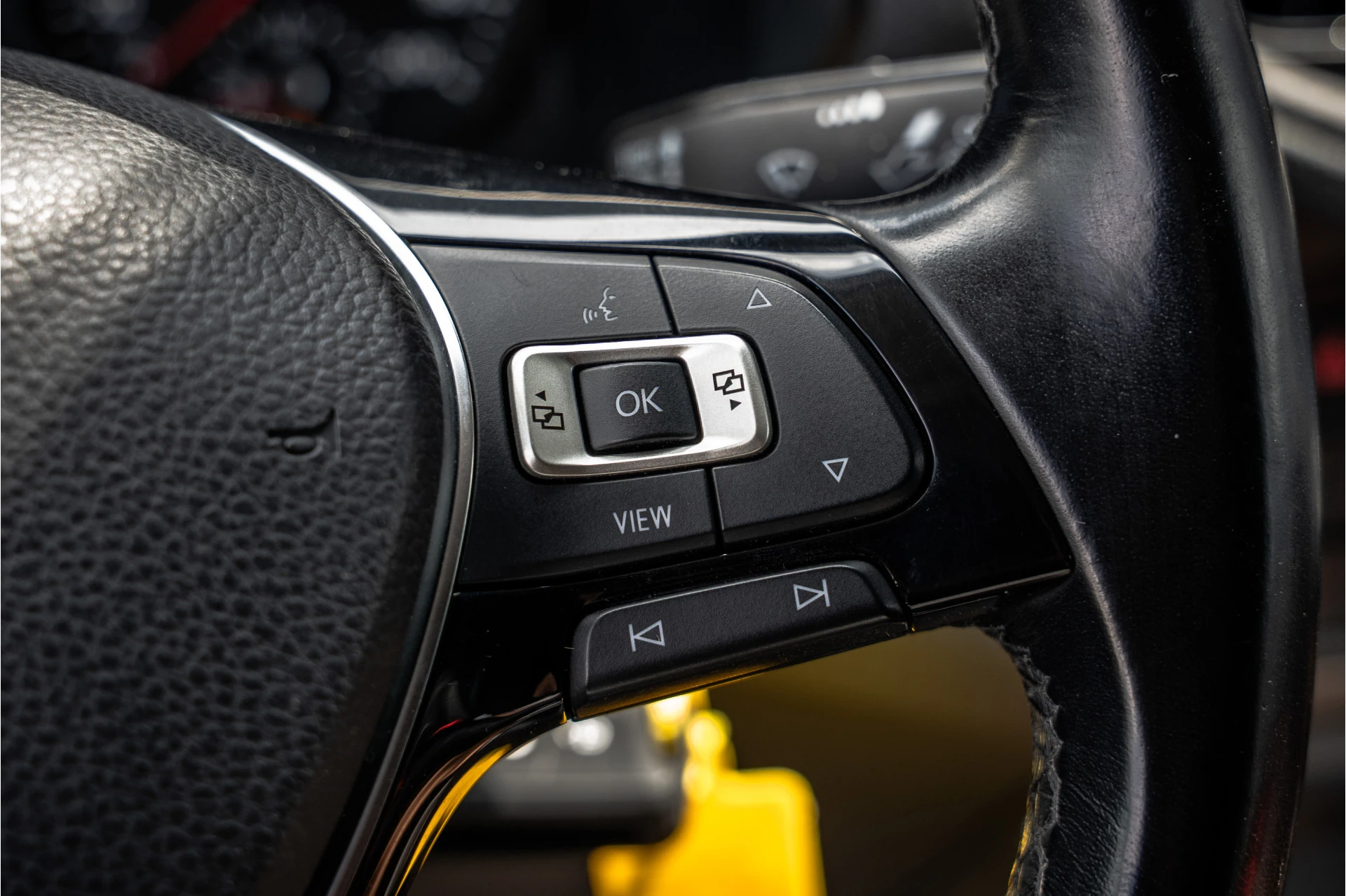 Volkswagen Crafter 2023 - 2.0 TDI XL L5H3 | 177 PK | Rijplaten | Automaat | LED | Camera | Carplay | Schuifdeur L+R | PDC | Trekhaak afbeelding 20