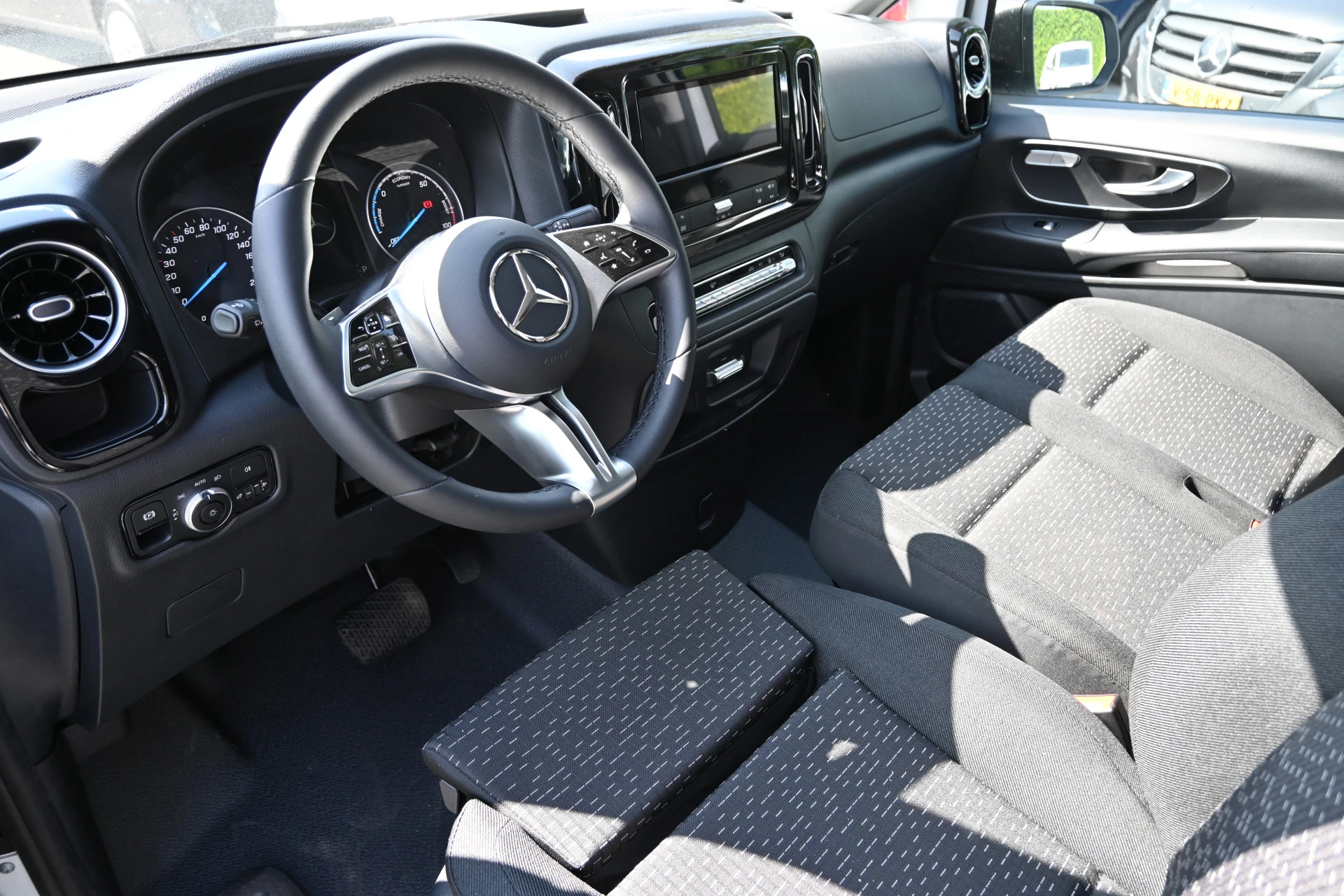 Mercedes-Benz eVito 2026 - 112 Facelift Pro L2 60 kWh изображение 4