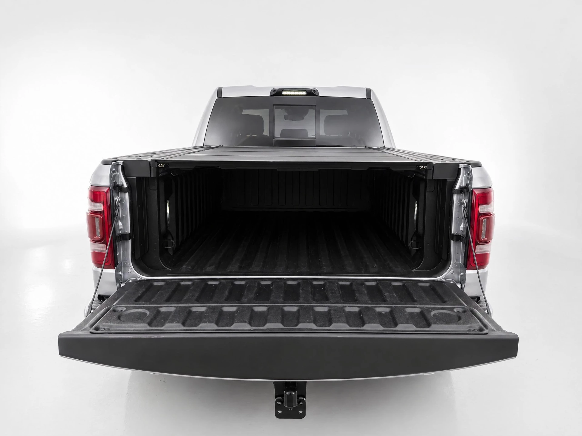 Dodge Ram Pick-Up 2022 - DODGE 5,7 V8 Hemi Longhorn - Night edition | LPG | Ramboxen | Virtuele binnen spiegel | XD velgenset 22INCH | Wide boddy | afbeelding 7