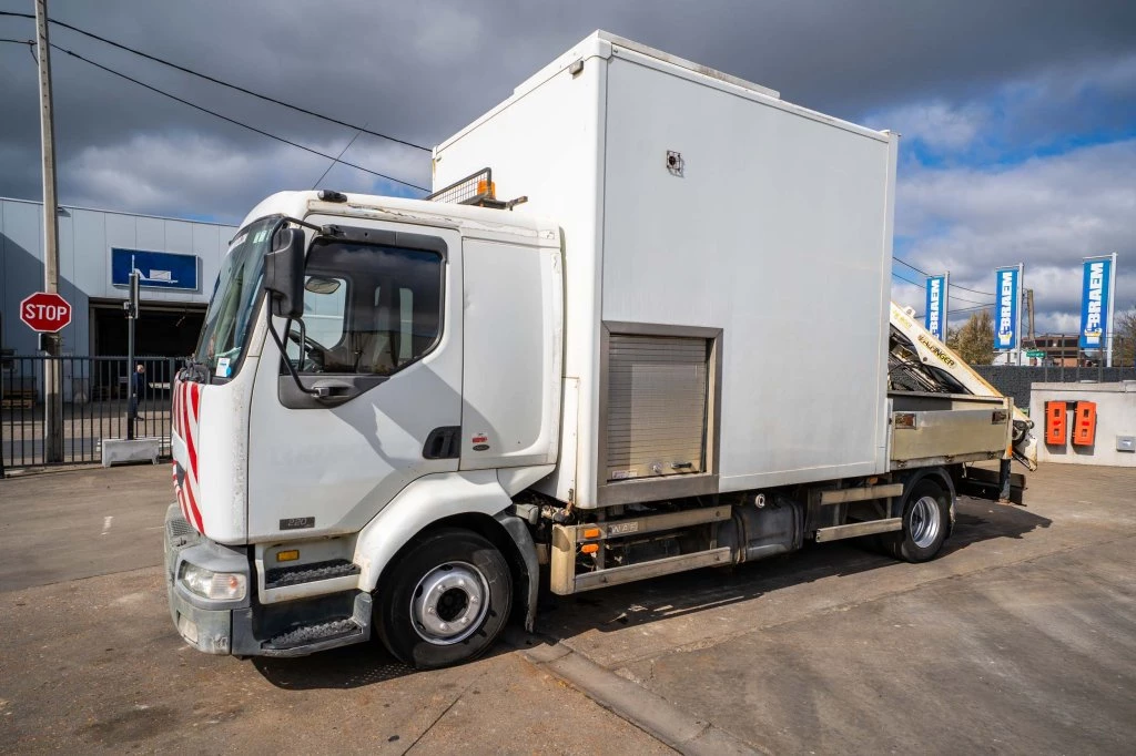 Renault 2004 - MIDULM 220 DCI - PAFLINGER PK 6001 afbeelding 1