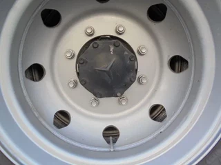 Mercedes-Benz N/A 1995 - 1124 F immagine 15