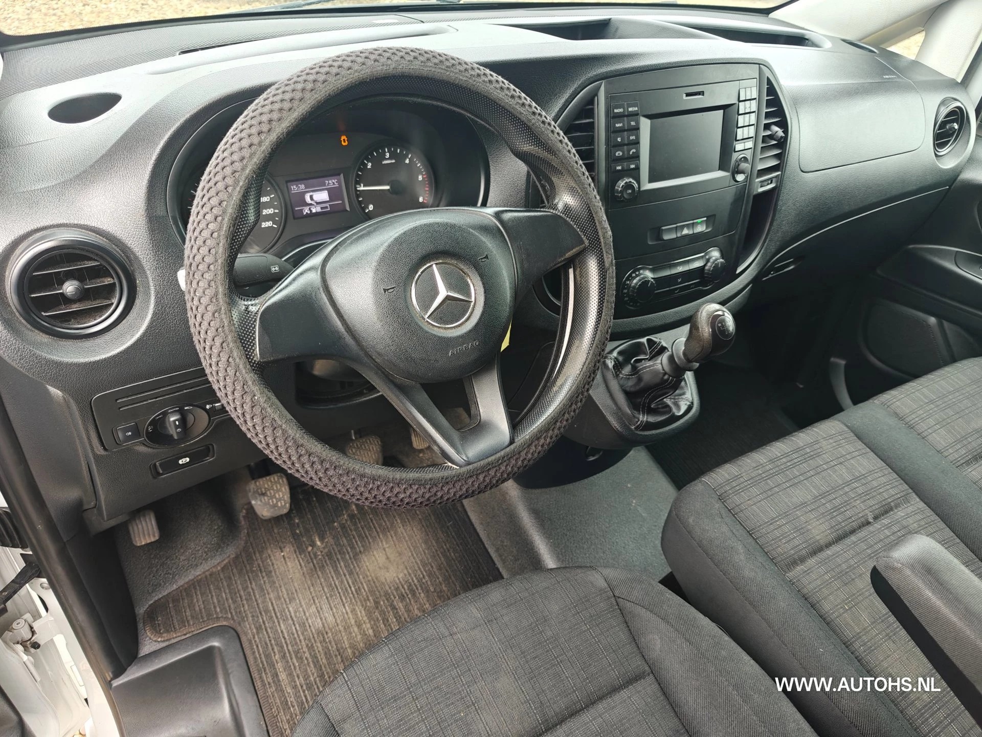 Mercedes-Benz Vito 2020 - 110 CDI Extra Lang , apk maart 2027 , airco , camera , cruise , Euro 6 , 2e Eig. image 13