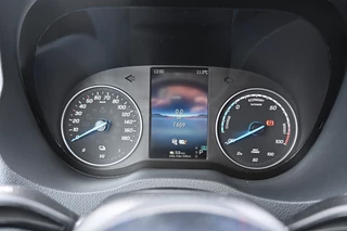 Mercedes-Benz eSprinter 2024 - 320 L2H2 Select 81kWh immagine 12