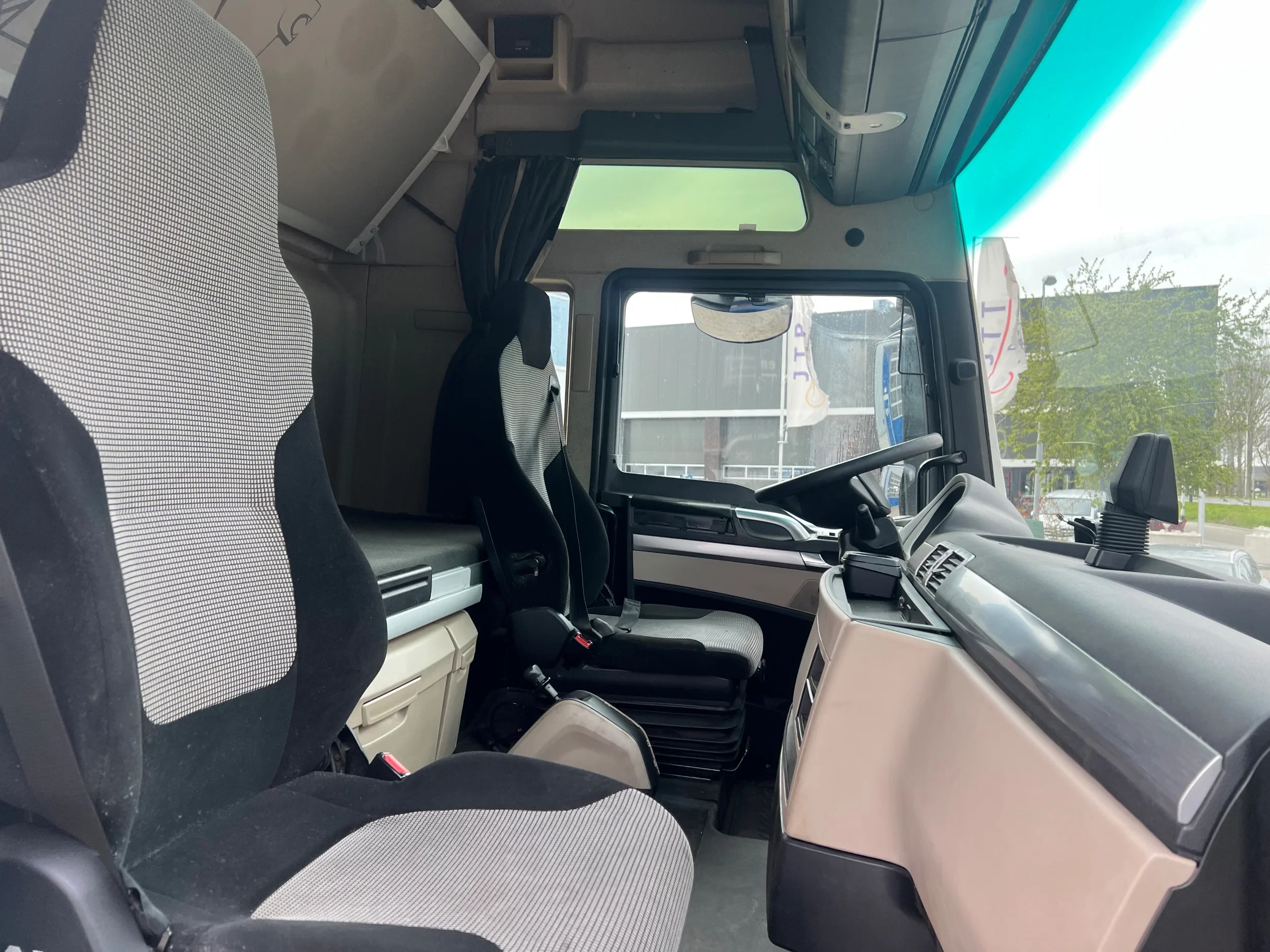 MAN TGX 2021 - 18.470 / 2x Tank / Retarder / Euro 6 obrázek 10