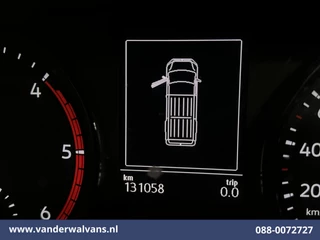 Volkswagen Crafter 2022 - 2.0 TDI 141pk L3H3 L2H2 Euro6 Airco | Camera | Apple Carplay | Massagestoel | Cruisecontrol image 18