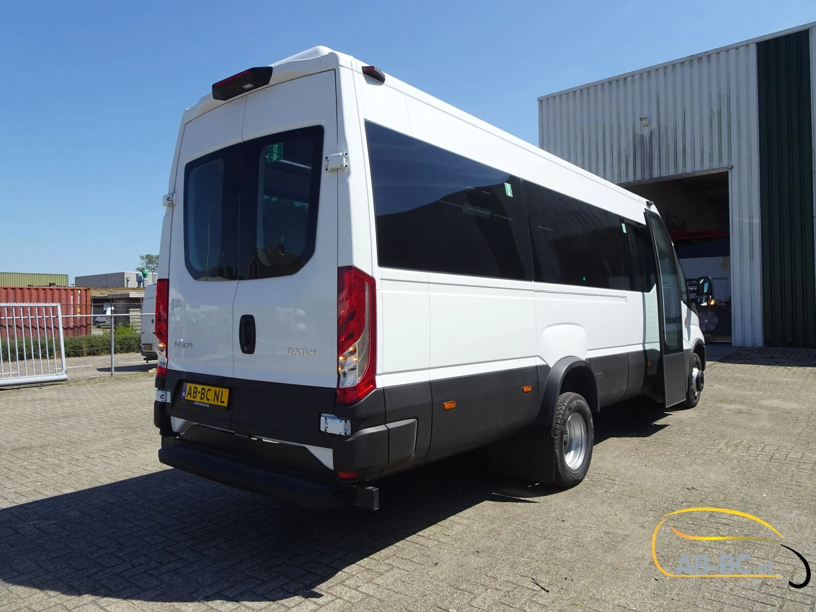 Iveco Daily - 65C18HA8 NEW Automatic 24 seats afbeelding 6