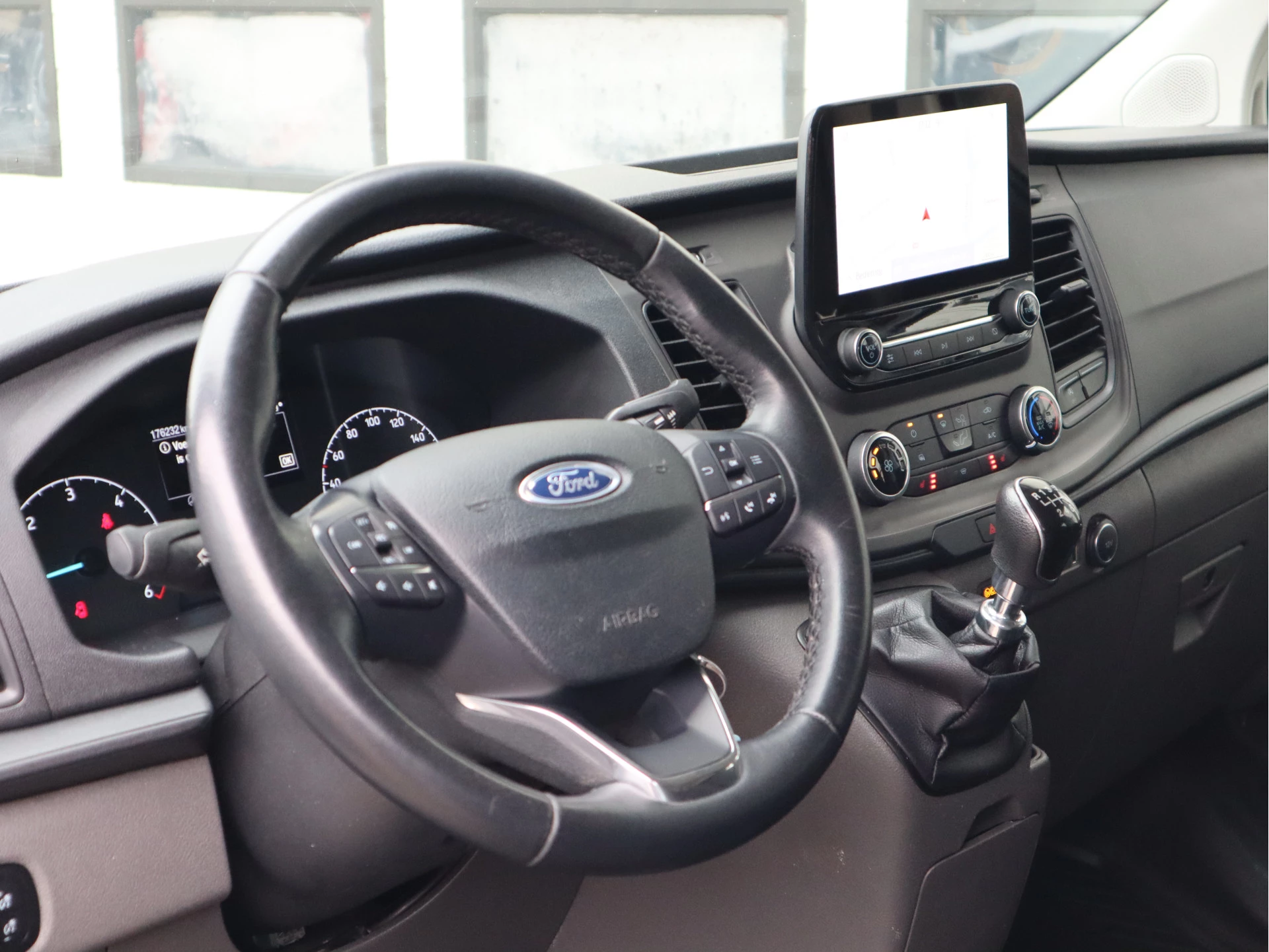 Ford Transit Custom 2021 - 280 2.0 TDCI 130pk Euro 6 - DC 5 Pers. - Trekhaak - Airco - Navi imagen 13