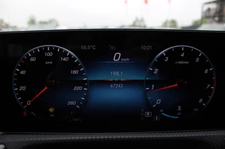Mercedes-Benz CLA 2020 - 180 AUT7 Luxury Line PANORAMADAK LEDER MEMORY KEY-LESS GO MULTIBEAM SFEER NL AUTO imagen 24