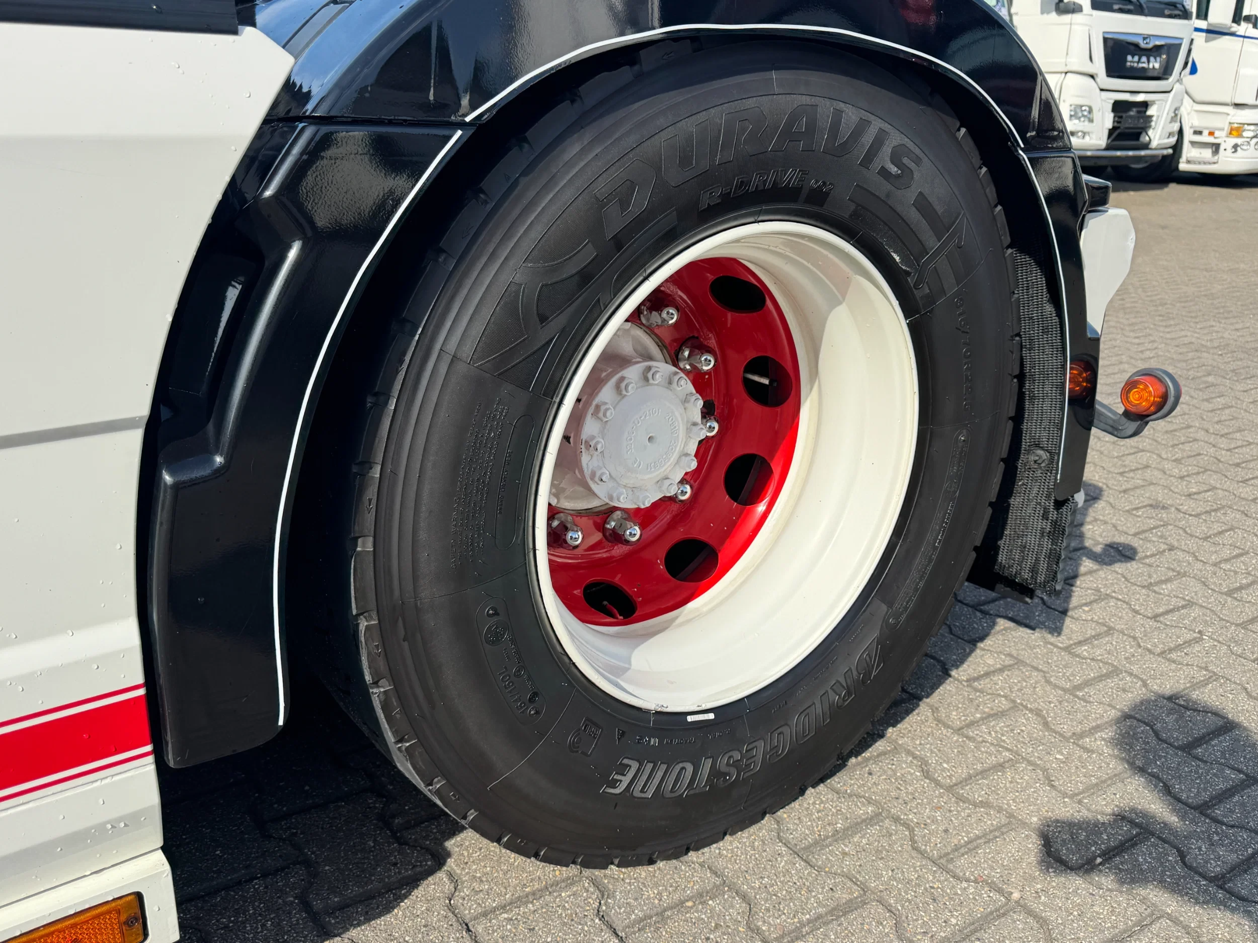 Volvo FH 2020 - 500 Globetrotter XL Special / Full Air / Euro 6D obrázek 11